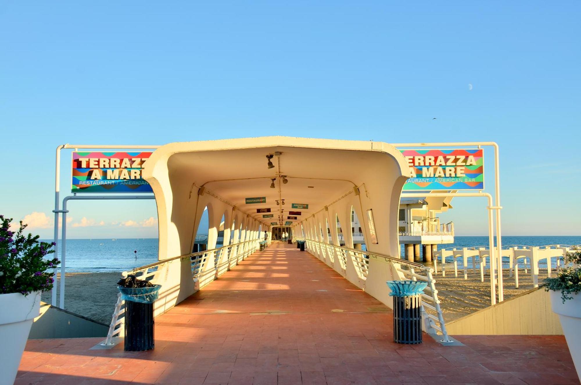 Hotel Etna Lignano Sabbiadoro Luaran gambar