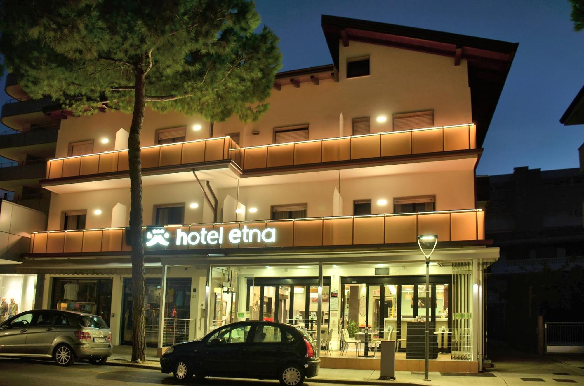 Hotel Etna Lignano Sabbiadoro Luaran gambar